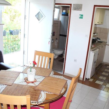 פרימוסטן Apartments Demori מראה חיצוני תמונה