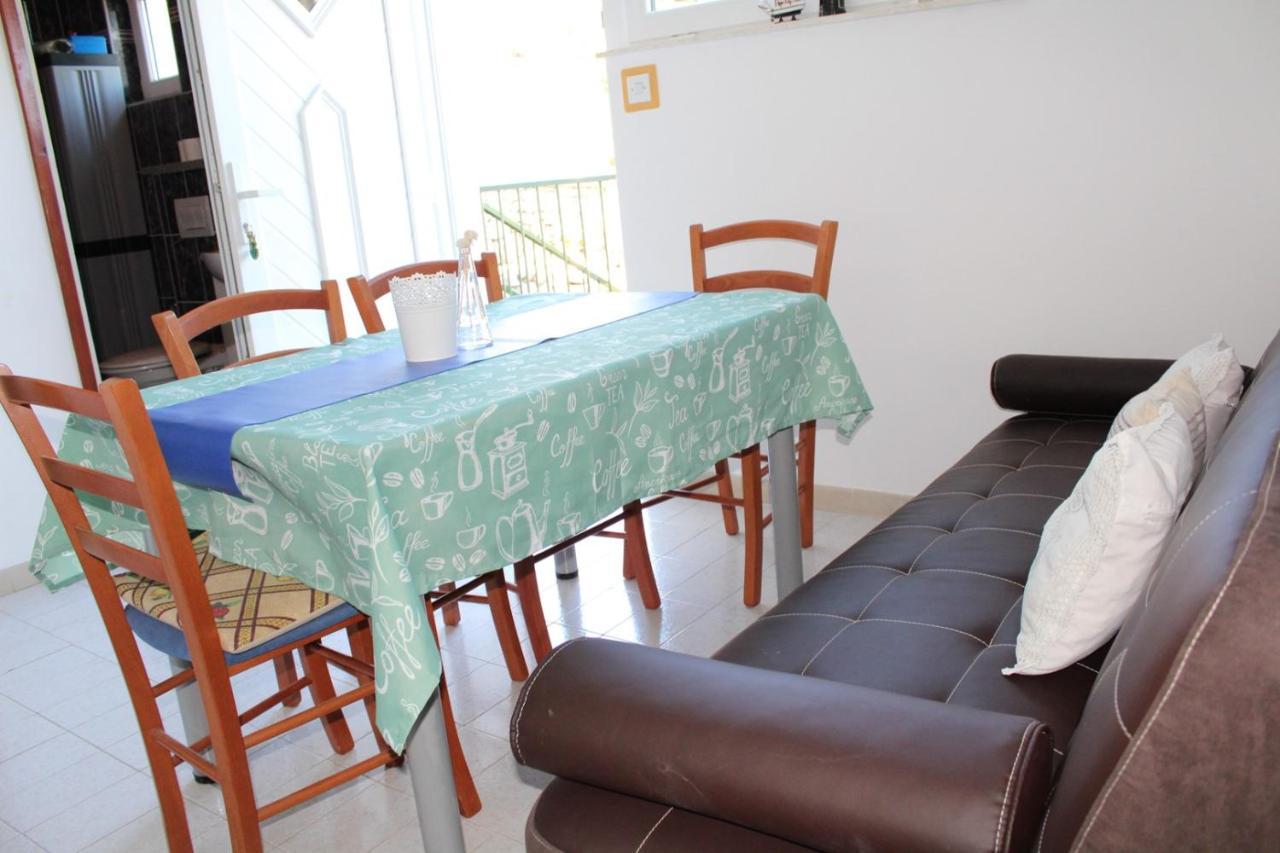פרימוסטן Apartments Demori מראה חיצוני תמונה