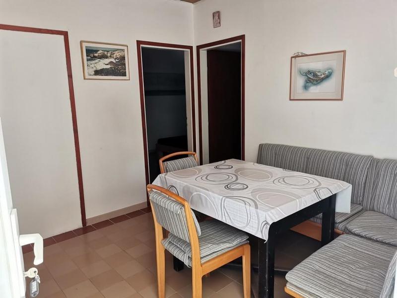 פרימוסטן Apartments Demori מראה חיצוני תמונה